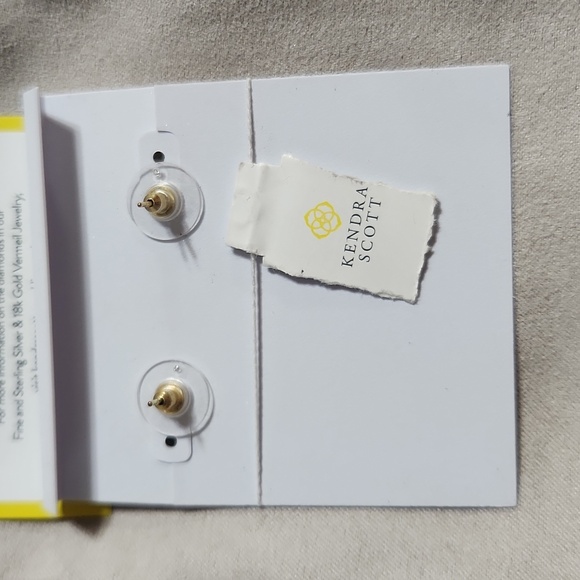 Kendra Scott Ellie Gold Black Glitter Stud Earrings NWT - Picture 4 of 5